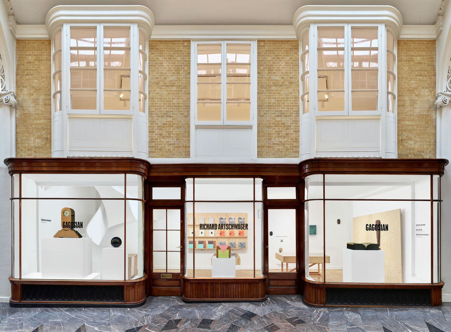 Metropolis Collection Globe Trotter