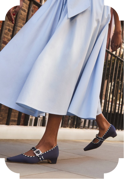 Manolo-Blahnik-Womens-trending Manolo Blahnik Women’s Photo